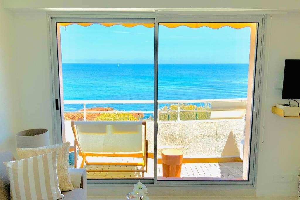Appartement Antheor - vue exceptionnelle - refait à neuf 4 couchages à Saint-Raphaël Extérieur photo