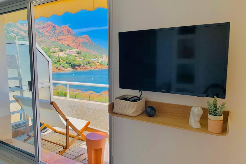 Appartement Antheor - vue exceptionnelle - refait à neuf 4 couchages à Saint-Raphaël Extérieur photo